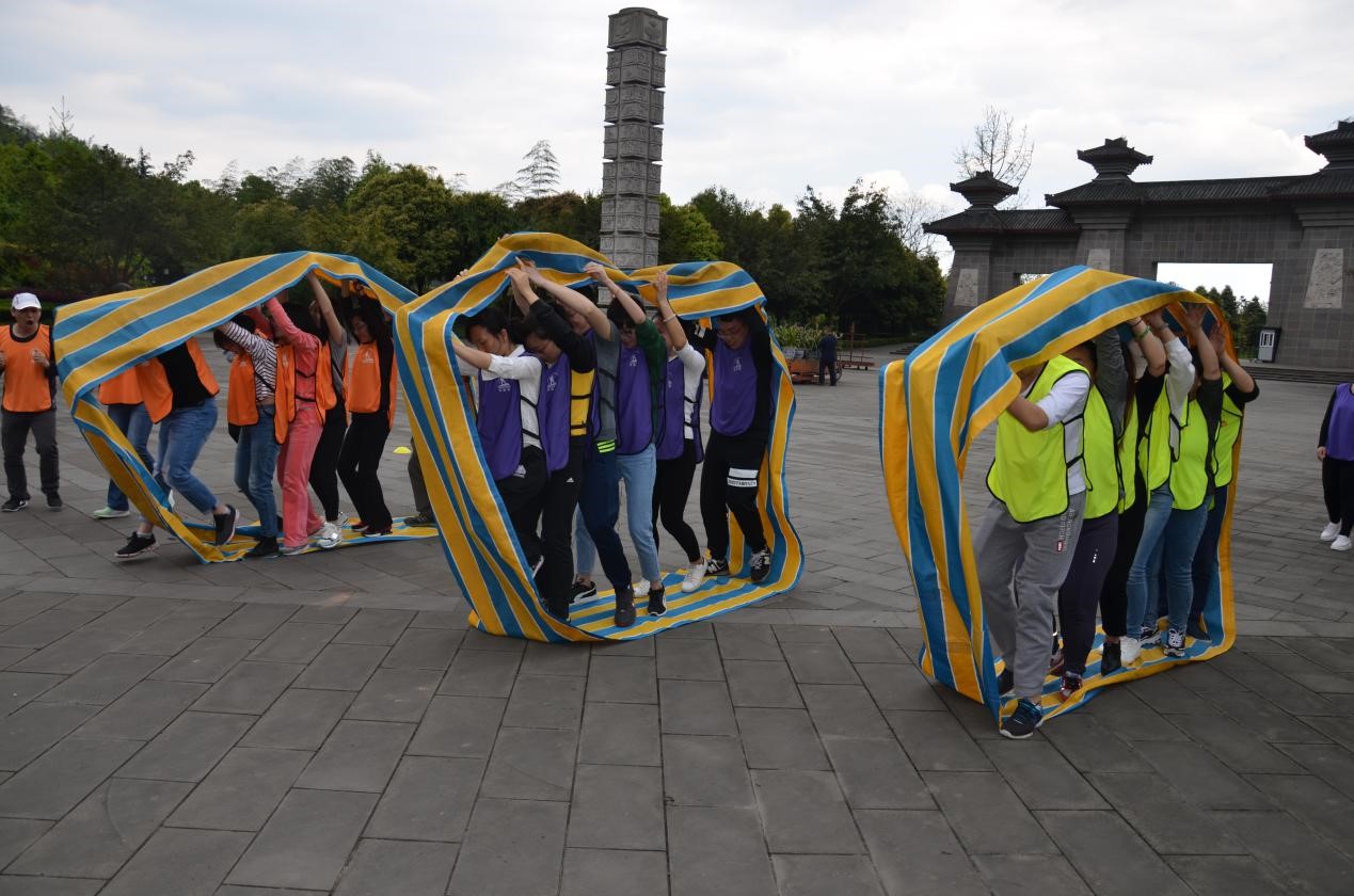 2017年瑞方踏春拓展訓練活動——“凝聚你我,風雨同舟” 第2張 2017年瑞方踏春拓展訓練活動——“凝聚你我,風雨同舟” 第2張