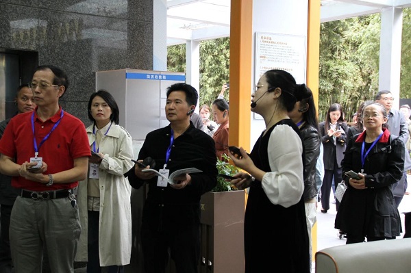 再獲點贊! 成都市委辦公廳、市政府辦公廳和市人社局相關領導一行參訪由瑞方人力打造的全市首個就業小站 第3張